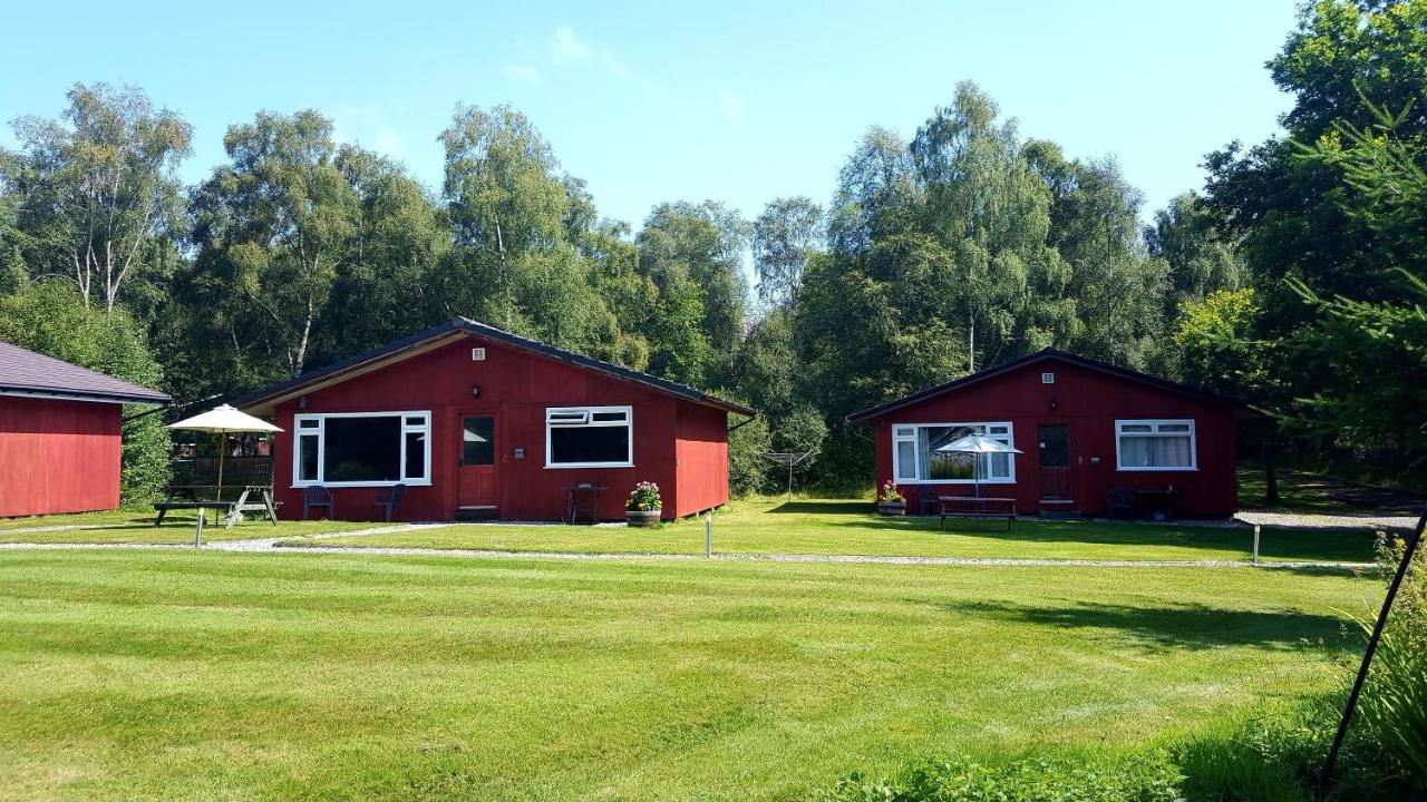 Torcroft Lodges Дръмнадрочит Екстериор снимка