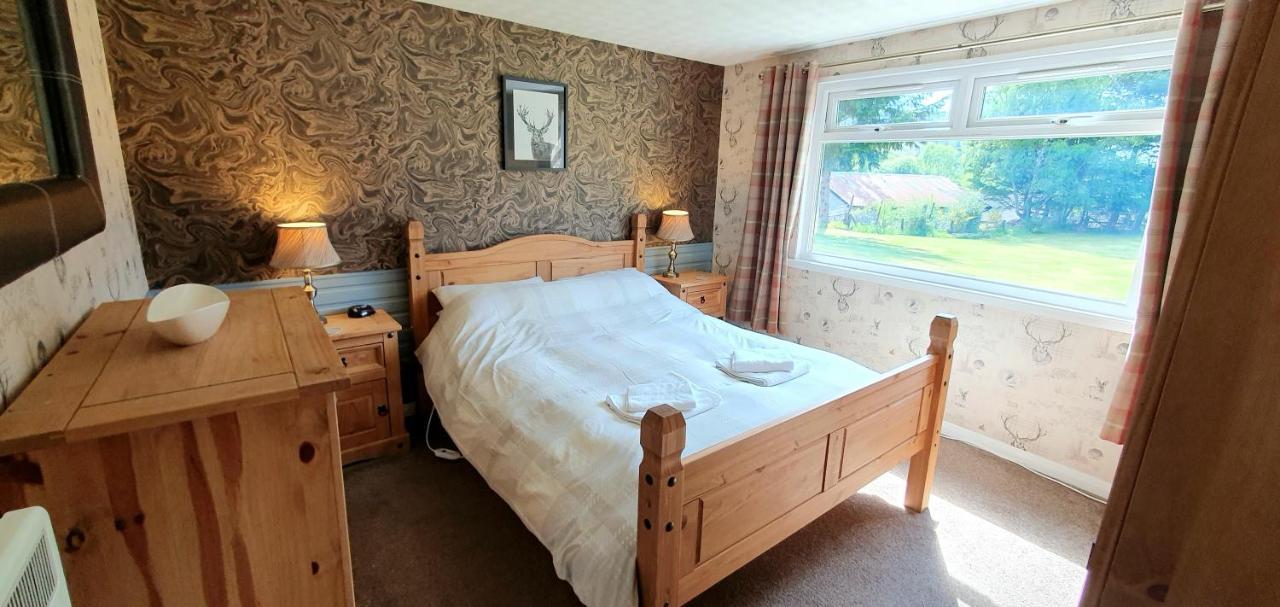 Torcroft Lodges Дръмнадрочит Екстериор снимка