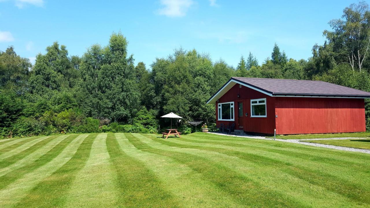 Torcroft Lodges Дръмнадрочит Екстериор снимка